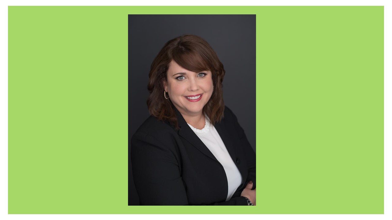 headshot of Michelle Pena